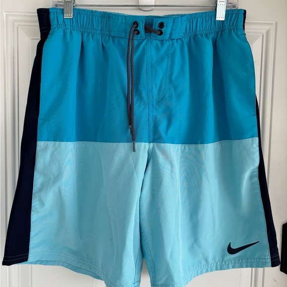 NWT $58 NIKE L SPLIT VOLLEY 8.5" SWIM SHORTS TRUNKS Lt Blue Fury NESS9446 430 - Picture 7 of 16